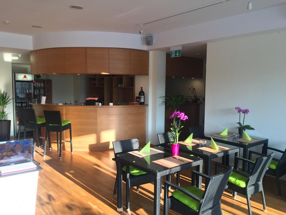 Hotel Am Rossberg Altenahr Dış mekan fotoğraf